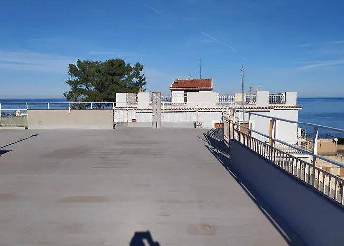 Daire Vallenoci San Menaio